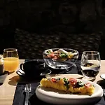 Hotel Mykonos No5 Luxury & Mykonos Town