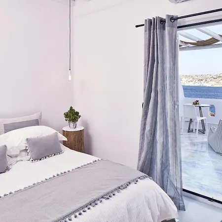 أجنحة وفيلات فاخرة رقم 5 في ميكونوس 4* Mykonos Town