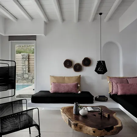 أجنحة وفيلات فاخرة رقم 5 في ميكونوس