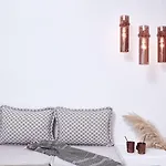 Mykonos No5 Luxury & Ξενοδοχείο 4*