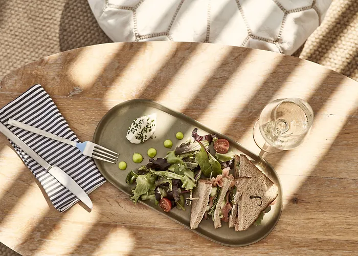 Mykonos No5 Luxury & 4* Mykonos Town